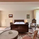 Du Vignoble A L'atlantique - Chateau Cassemichere Pensionat