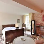 Du Vignoble A L'atlantique - Chateau Cassemichere