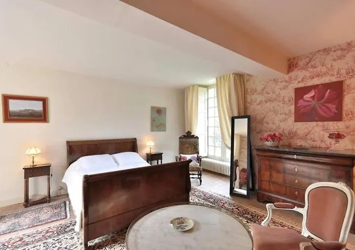 Maison d'hôtes Du Vignoble à L'atlantique - Château Cassemichère La Chapelle-Heulin